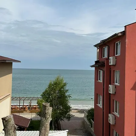 Oazis Sea View Apartment *